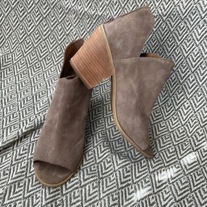 Susina suede booties